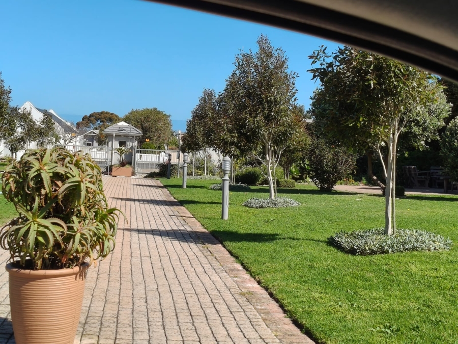 3 Bedroom Property for Sale in Sandbaai Western Cape
